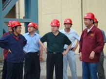 图1：龚总在公司现场调研